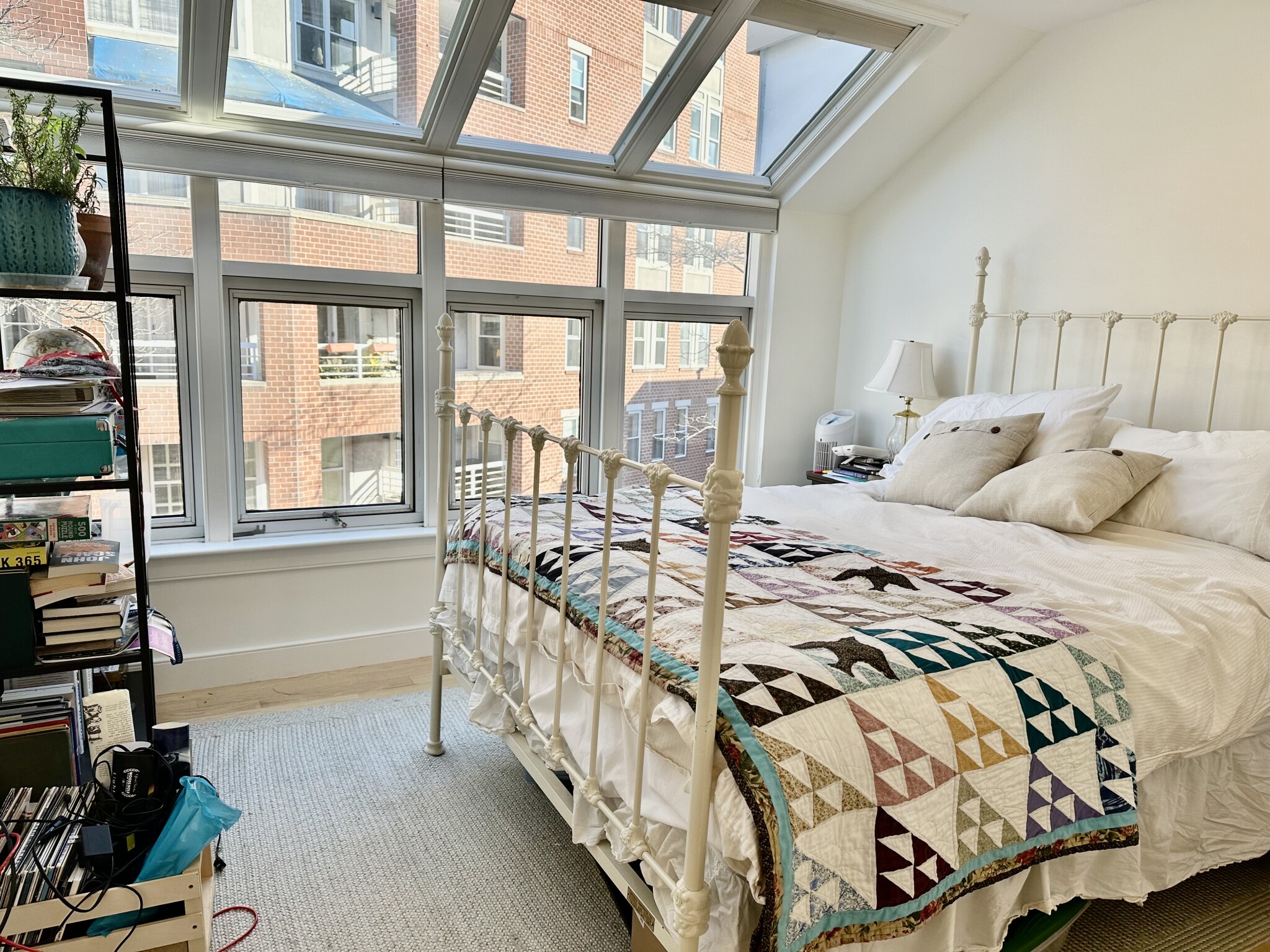 284 Sidney St, Cambridgeport