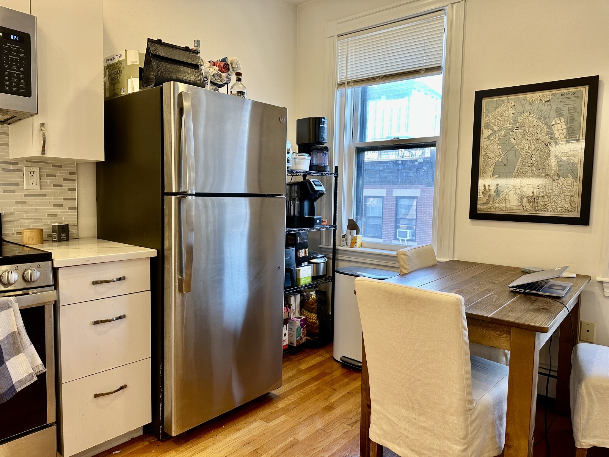 90A W Cedar, Beacon Hill