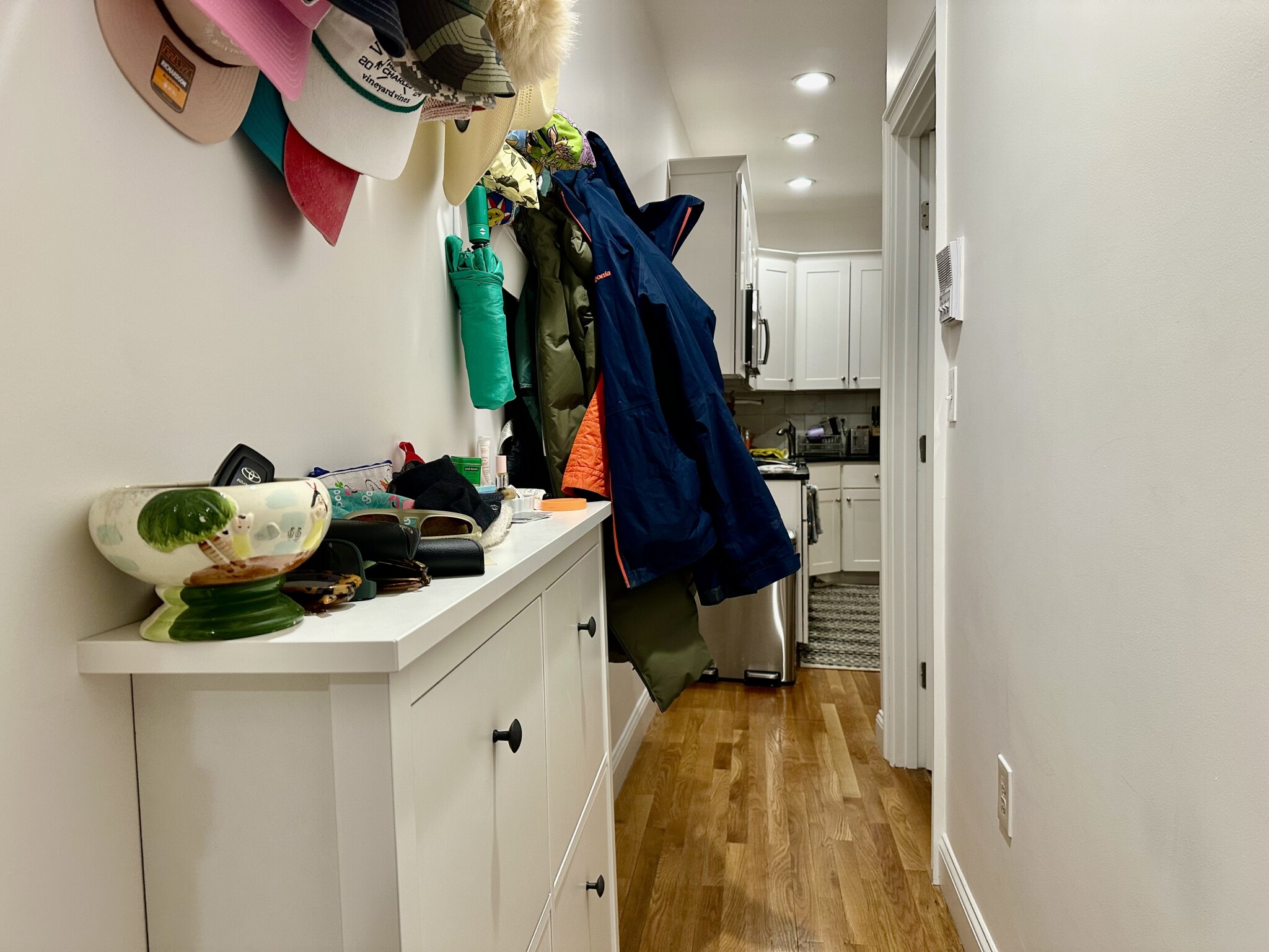 90 W Cedar, Beacon Hill