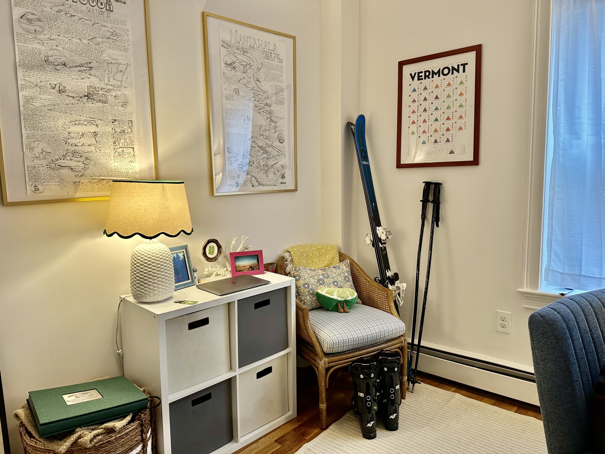 90 W Cedar, Beacon Hill