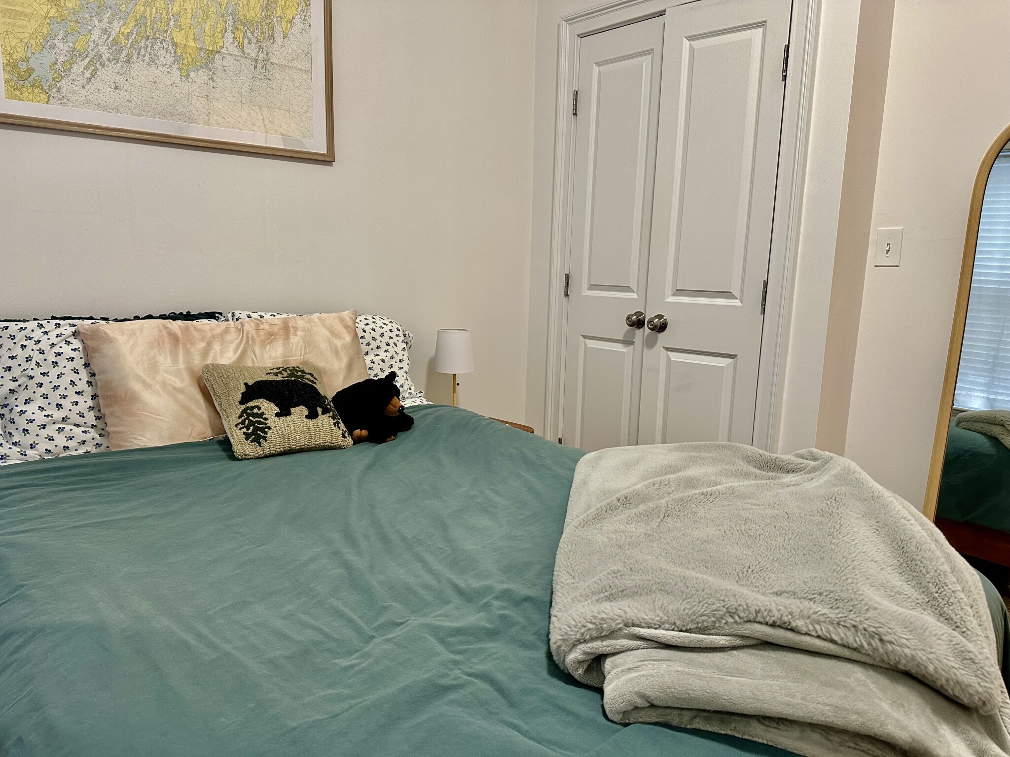 90 W Cedar, Beacon Hill