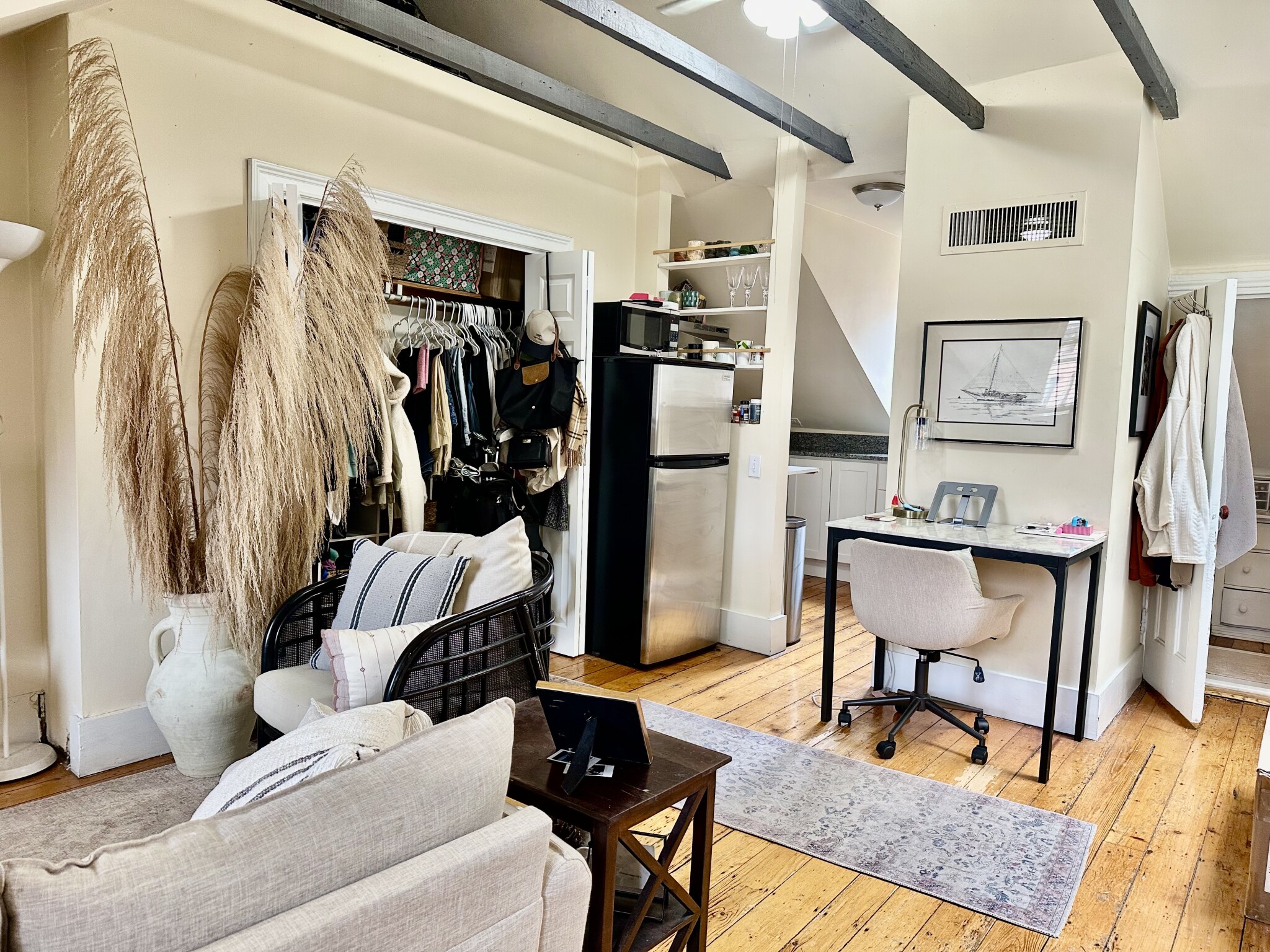 32 Irving St, Beacon Hill