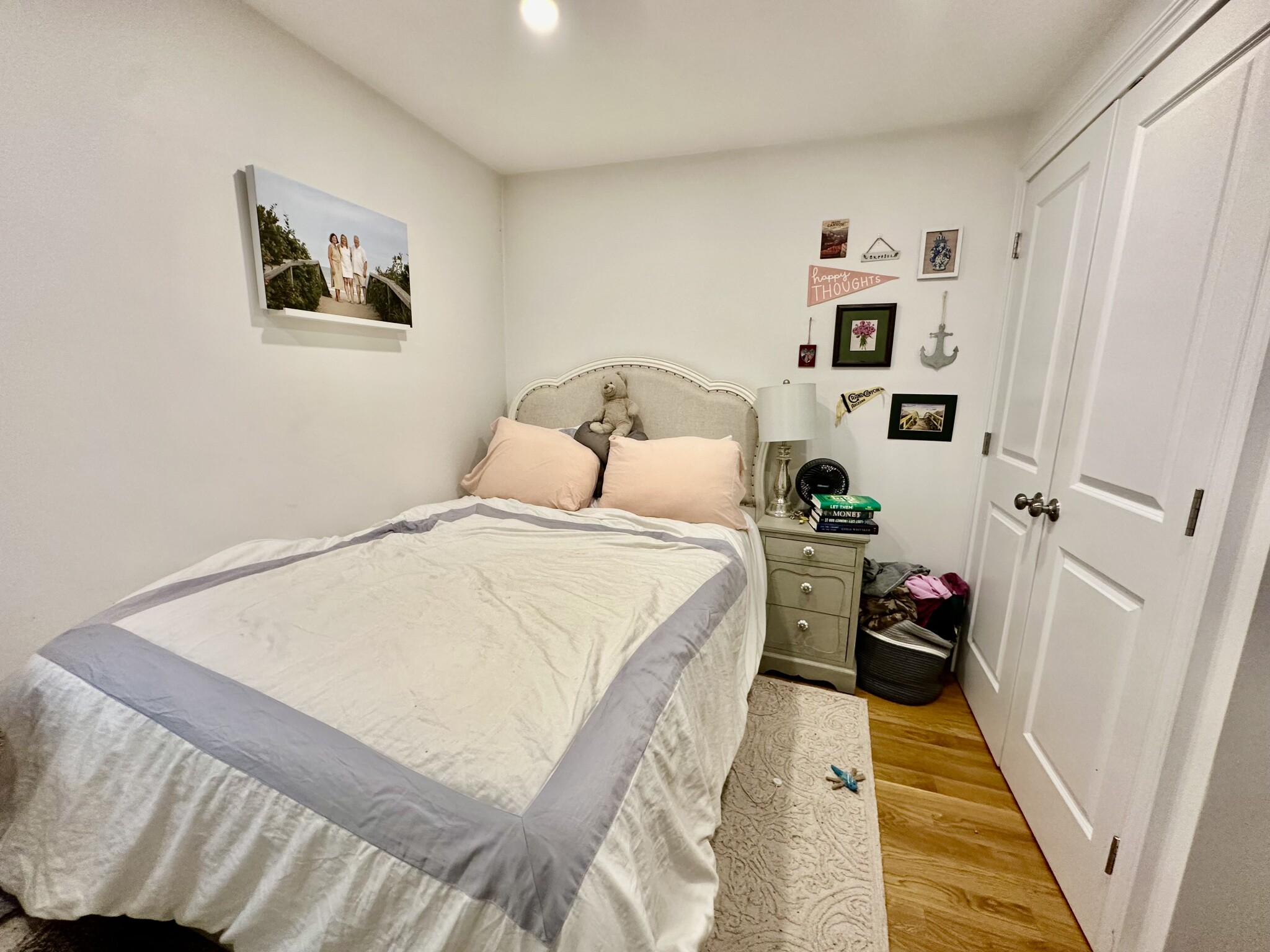 92 West Cedar, Beacon Hill