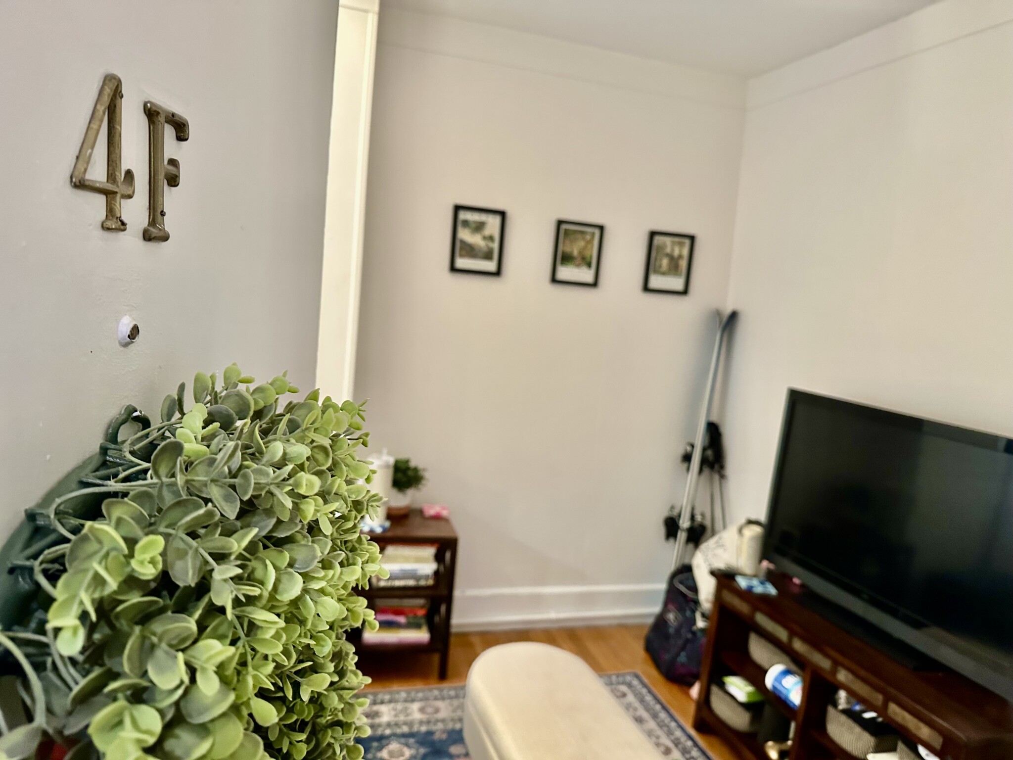 90 West Cedar, Beacon Hill