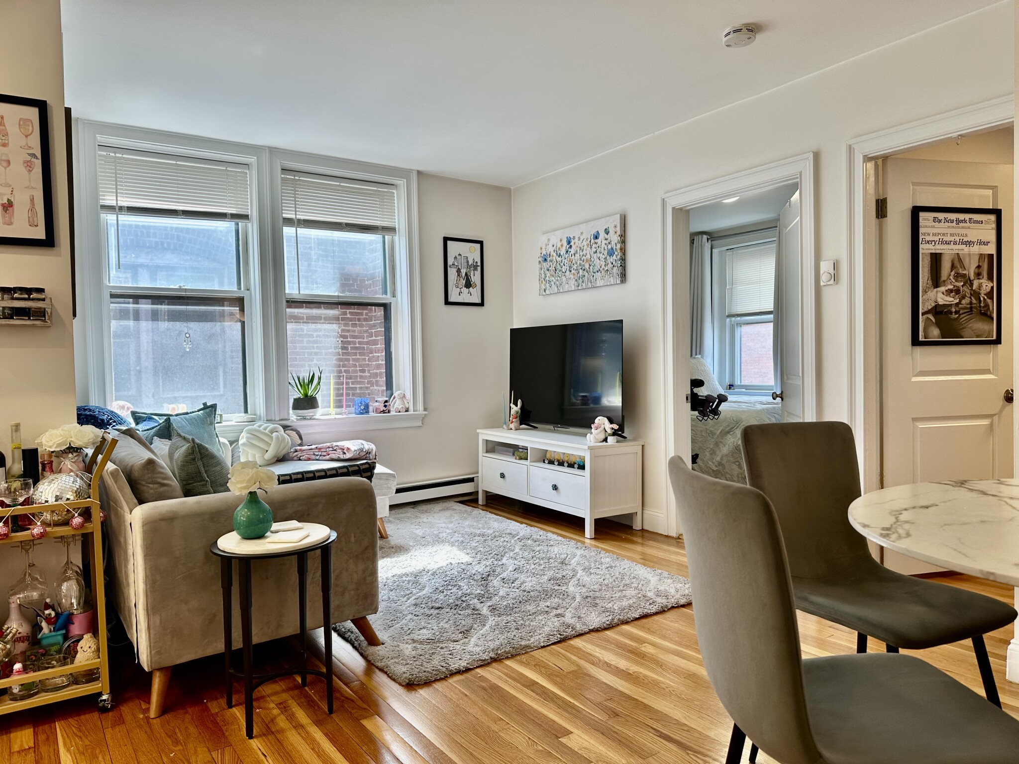 92 West Cedar St, Beacon Hill