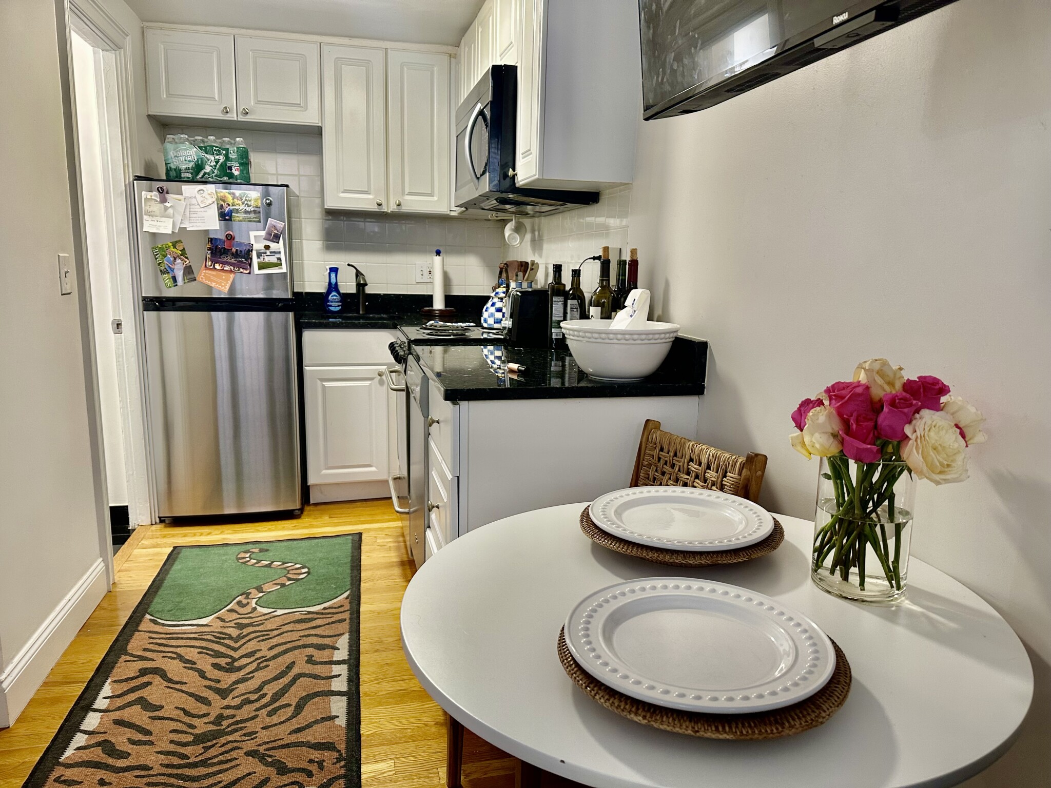 90 W Cedar, Beacon Hill