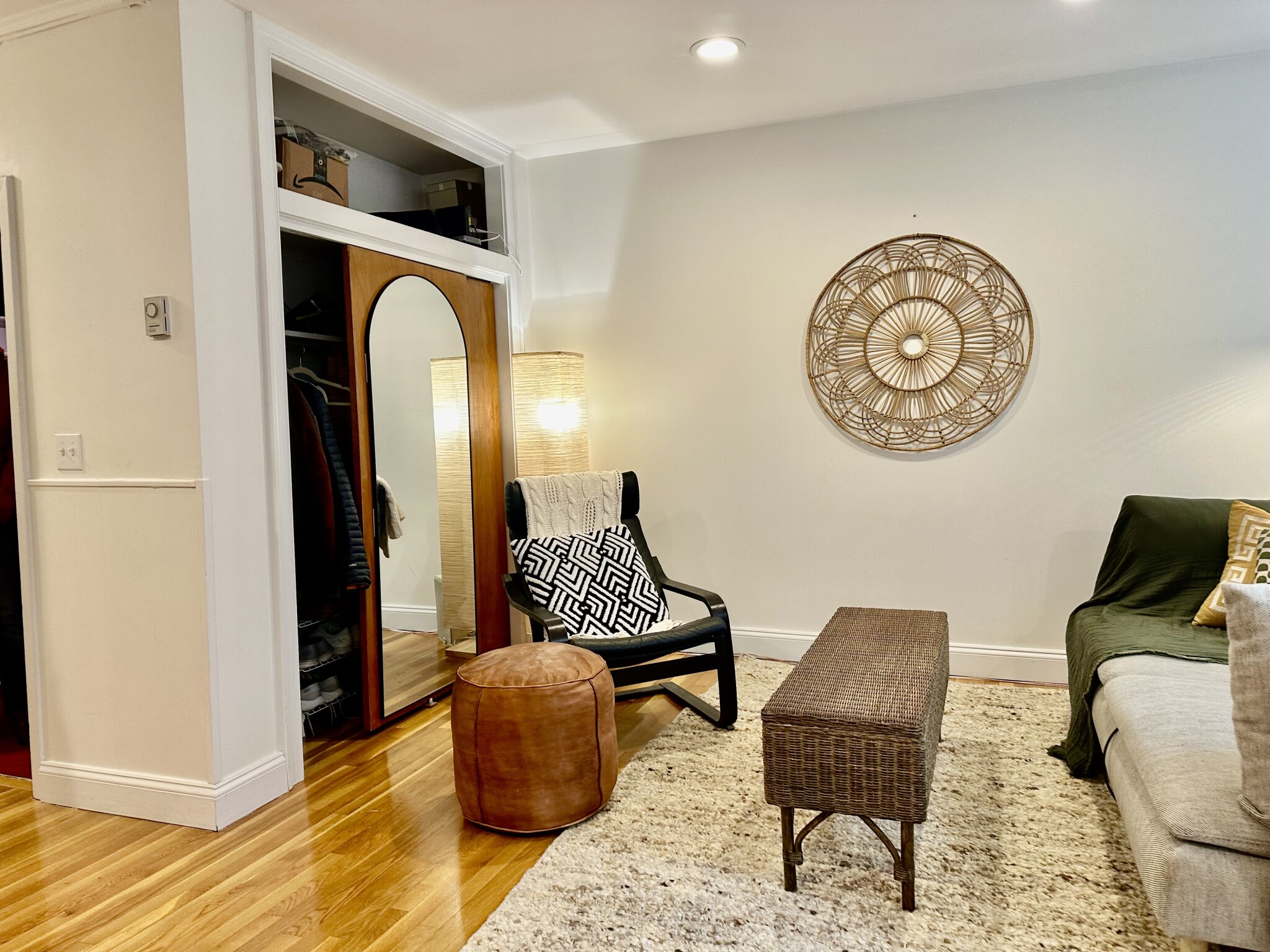 92 West Cedar, Beacon Hill