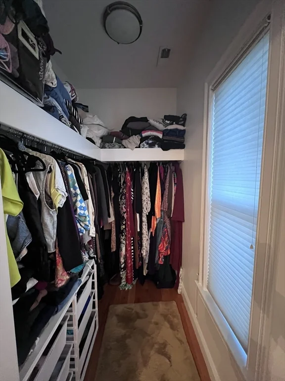 150-1/2 M St, South Boston