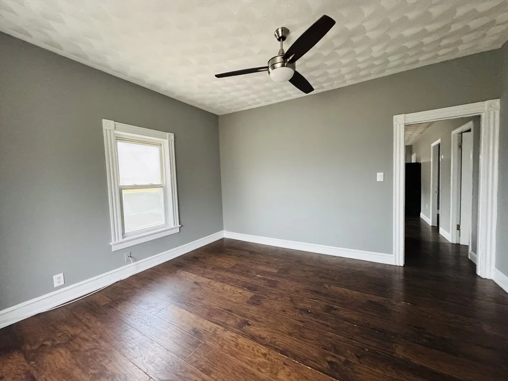 166 Bradford Ave, Fall River