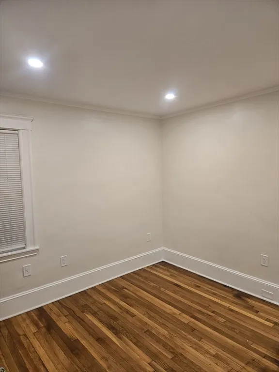 25 Laurel St, Brattle Station