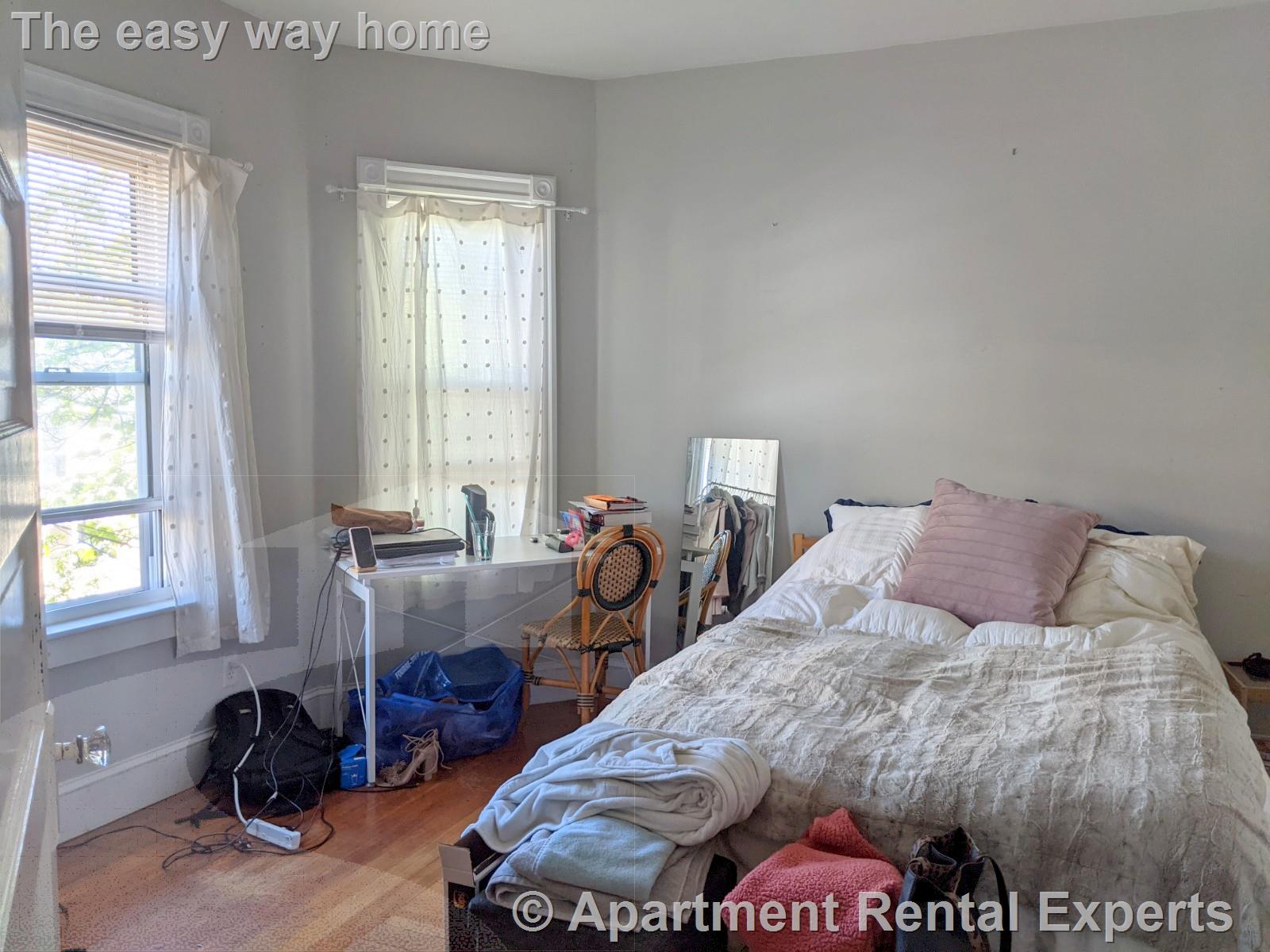 41 Belknap St, Teele Square