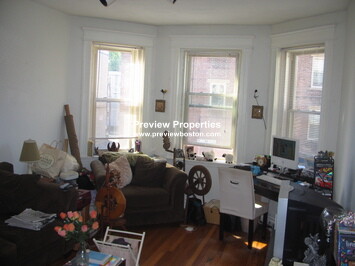 1665 Commonwealth Ave, Brighton