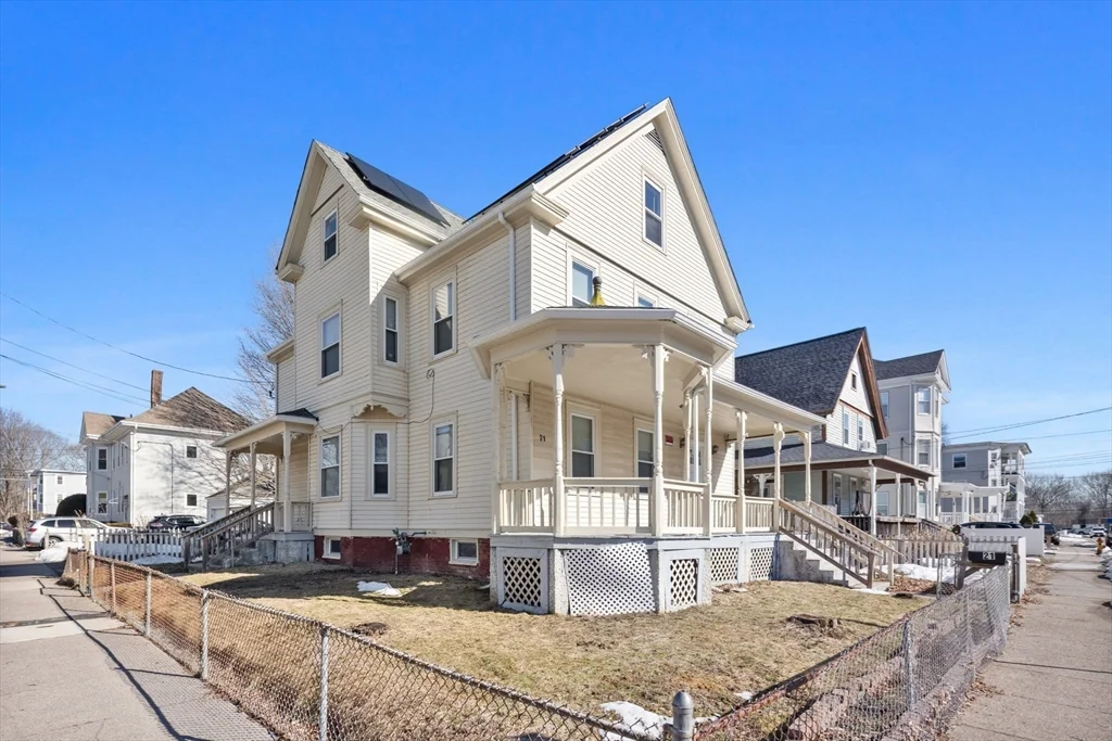 21 John St, Attleboro