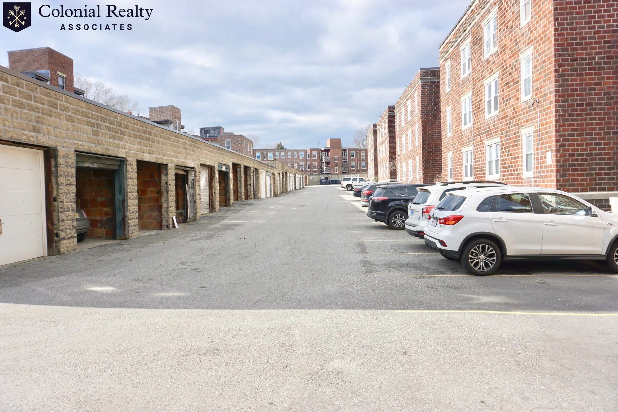 318 Saint Paul St, Brookline