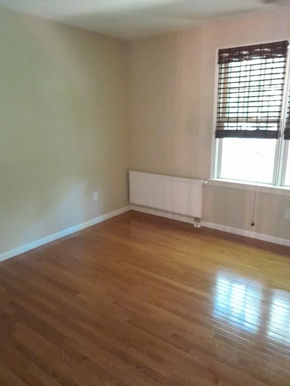 373 Littlefield Ln, Marlborough