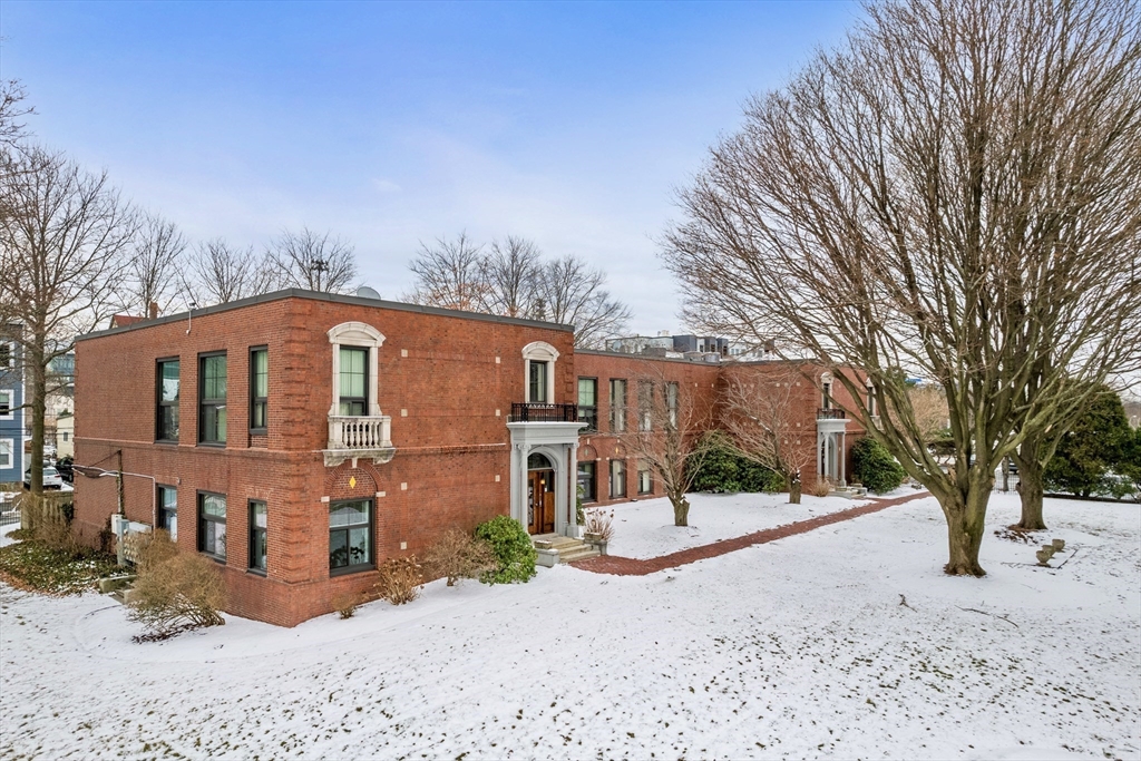 15 Waverly, Brighton