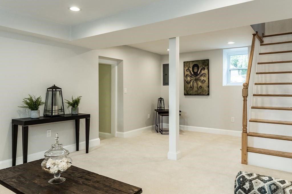 10 Nantasket Ave, Brighton