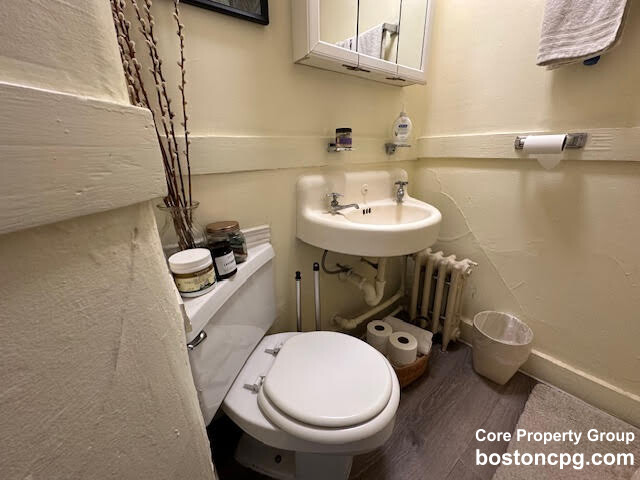 90 Myrtle St, Beacon Hill