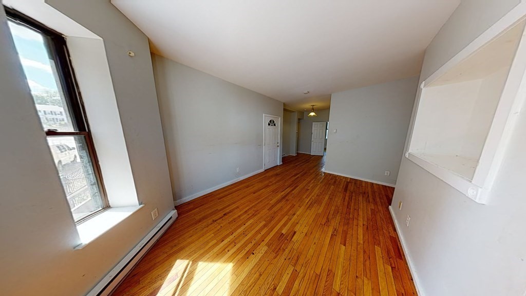 2 Moreland St, Roxbury