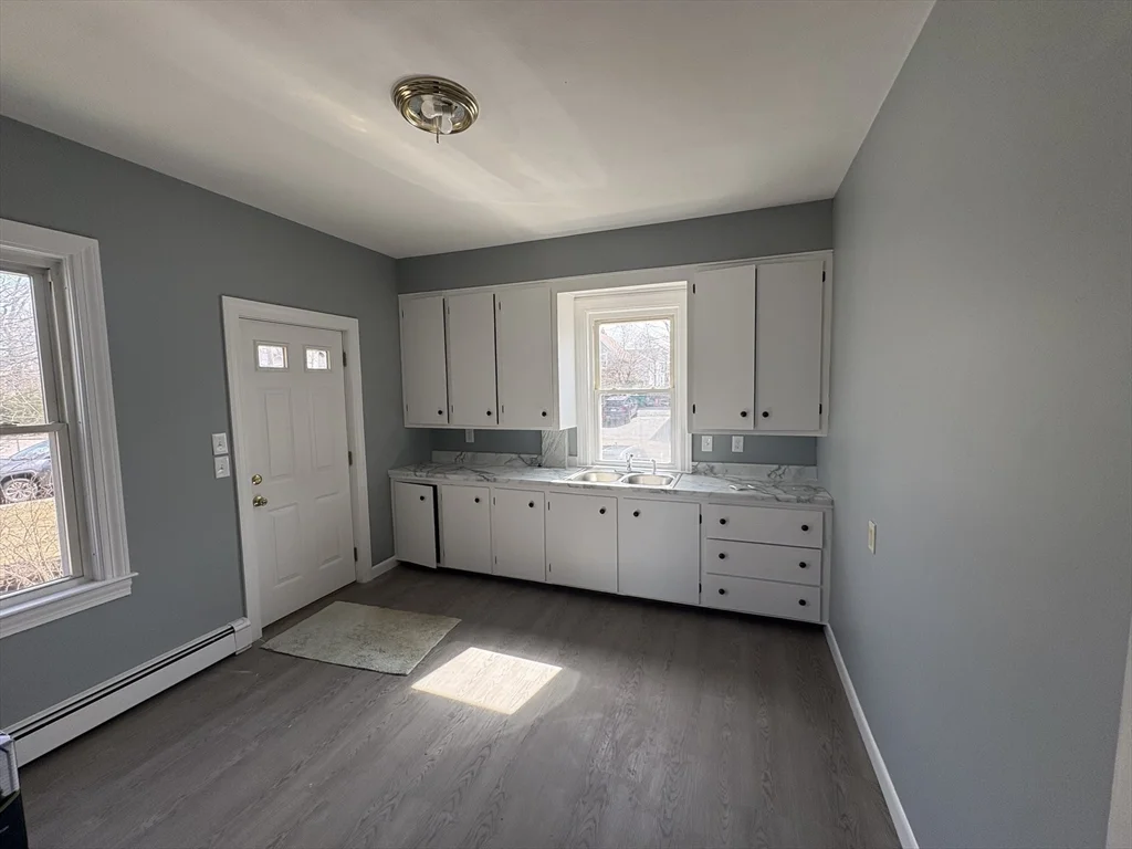 27 Fourth St, Attleboro