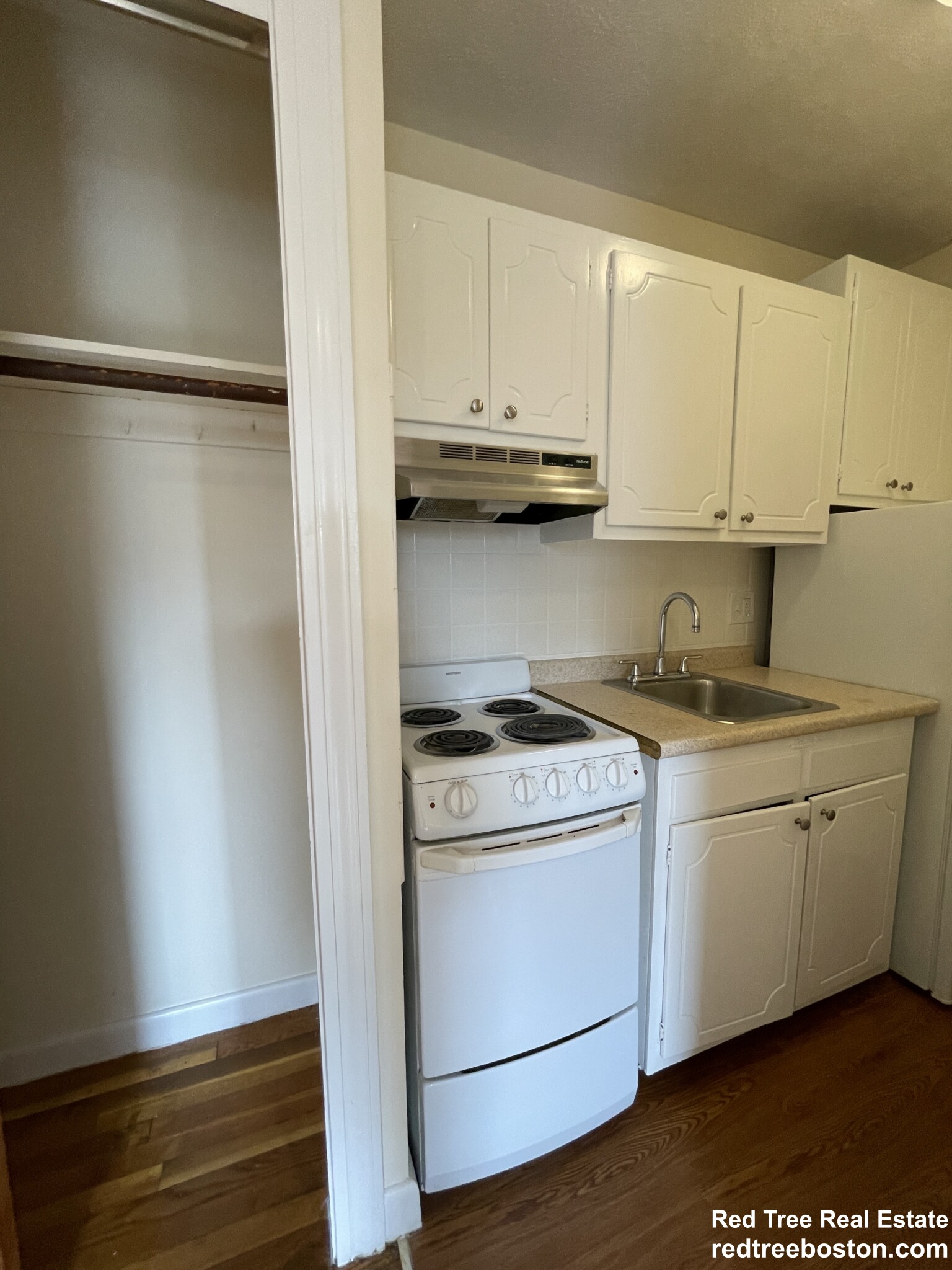 172 North Beacon St, Brighton