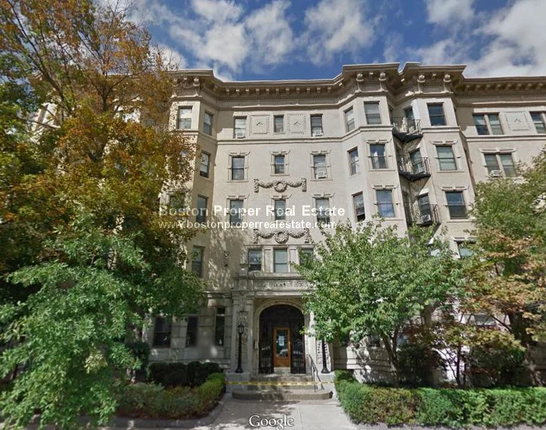 1111 Boylston St, Fenway