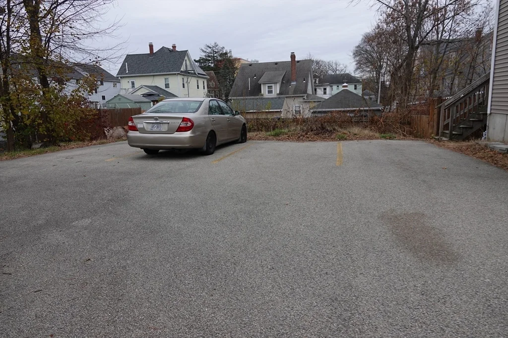 56 Gardner Ave, Lowell