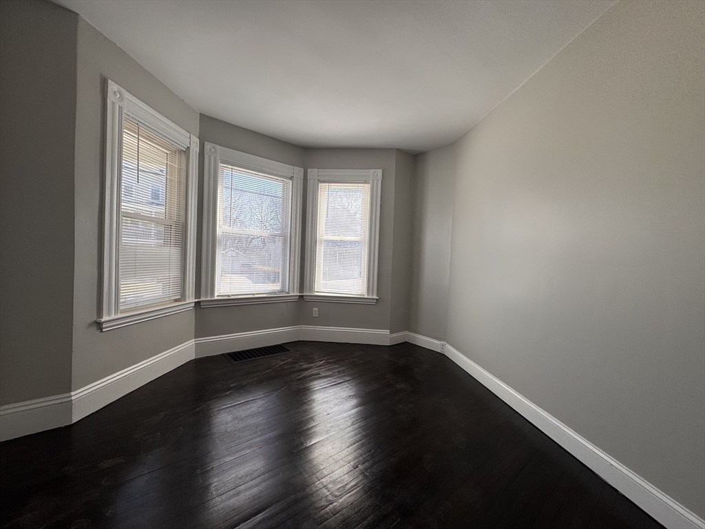 1 High St, Middleboro