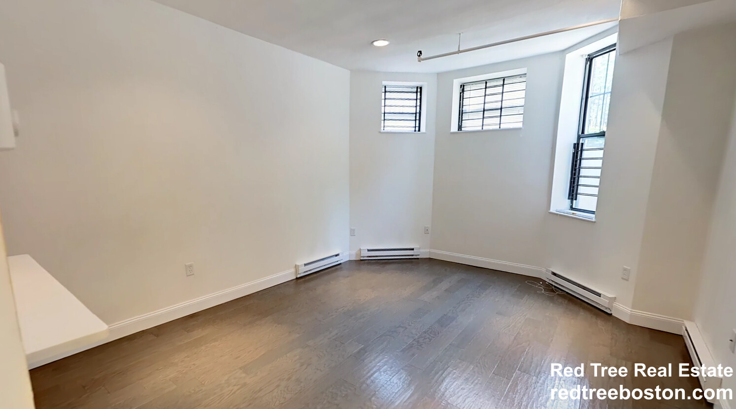 105 Queensberry St, Fenway