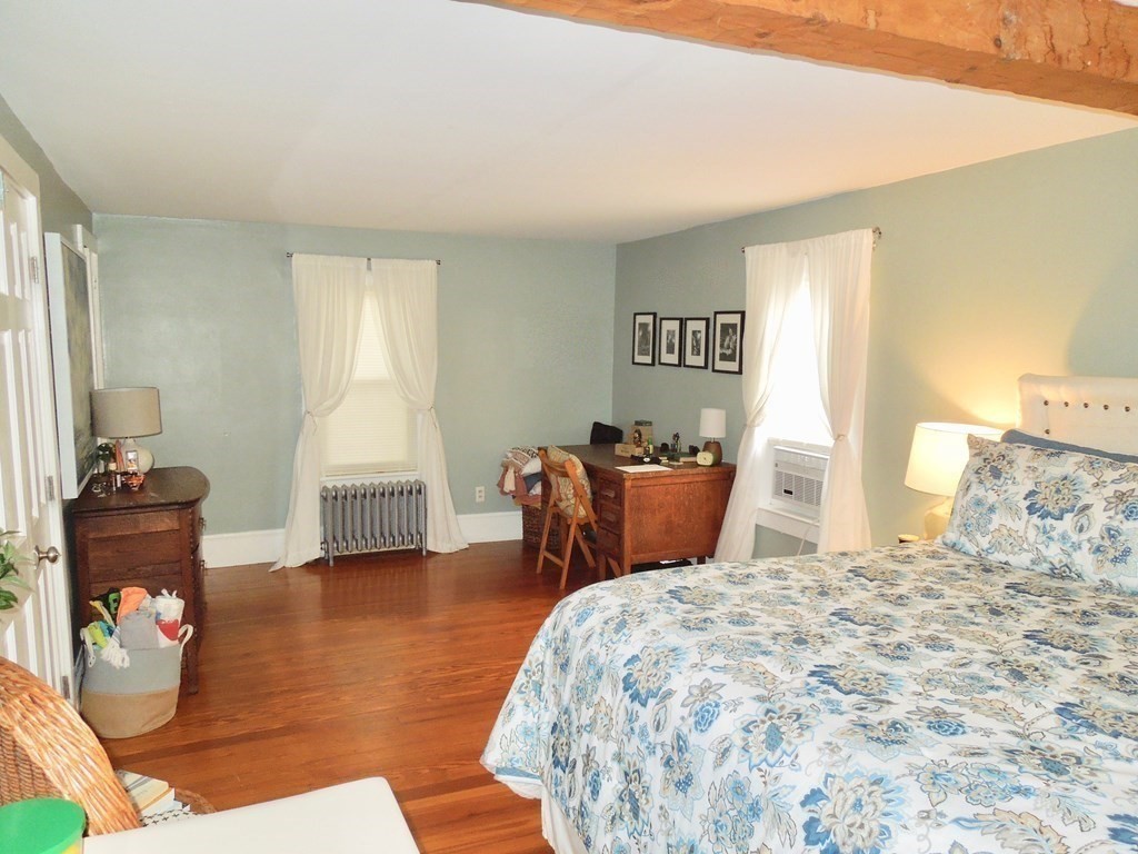 301R Court St, Plymouth