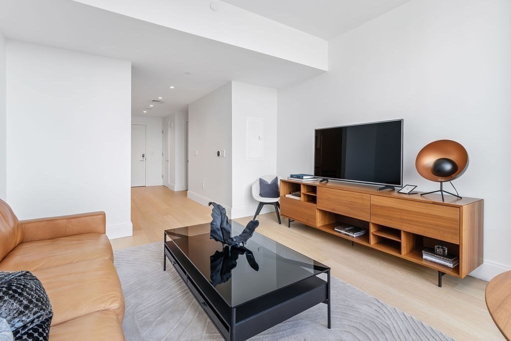 380 Harrison Ave, South End