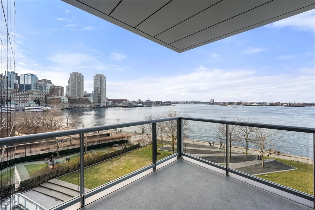 22 Liberty, Seaport District