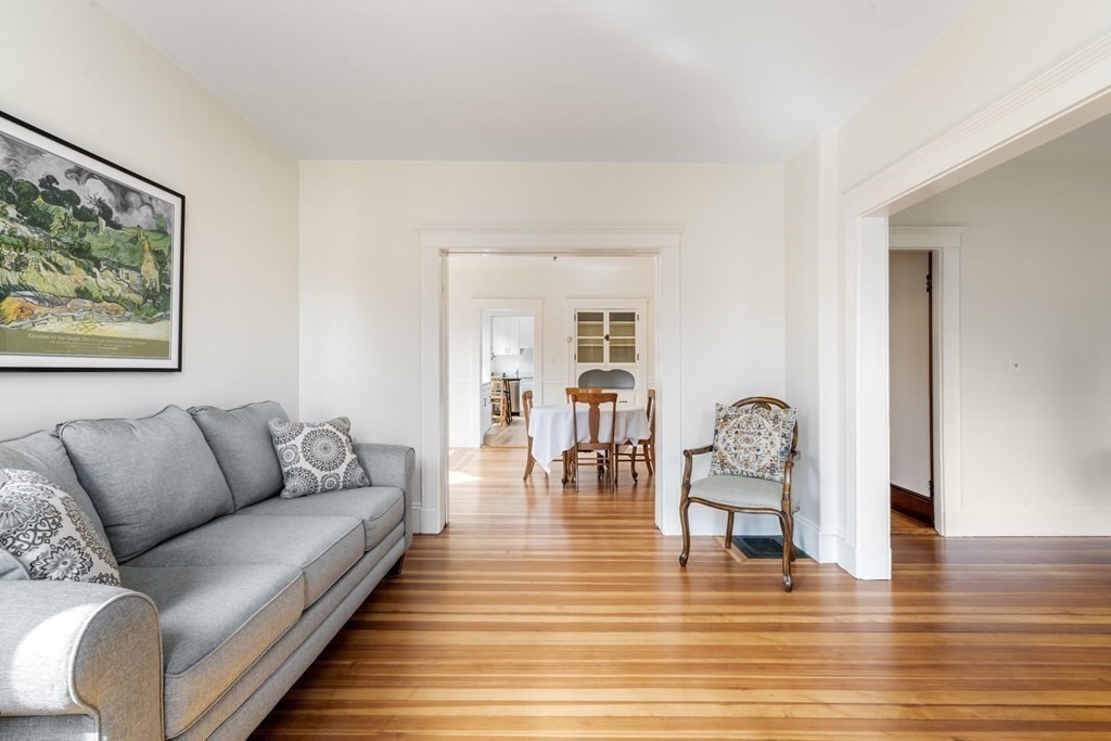 172 Beech St, Belmont