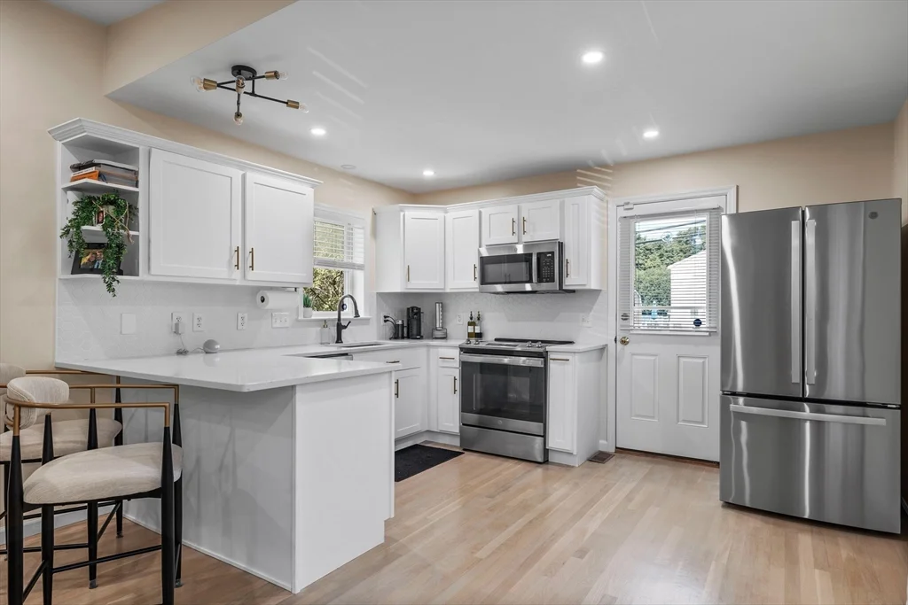 124 Washington St, Woburn