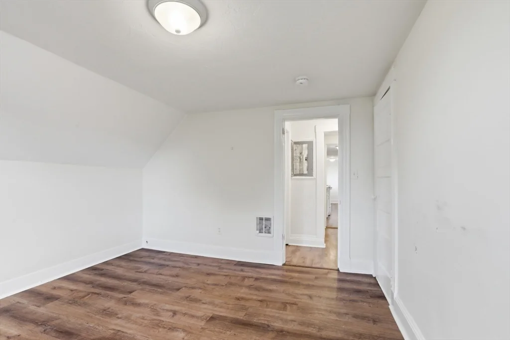 121 Glendale St, Everett