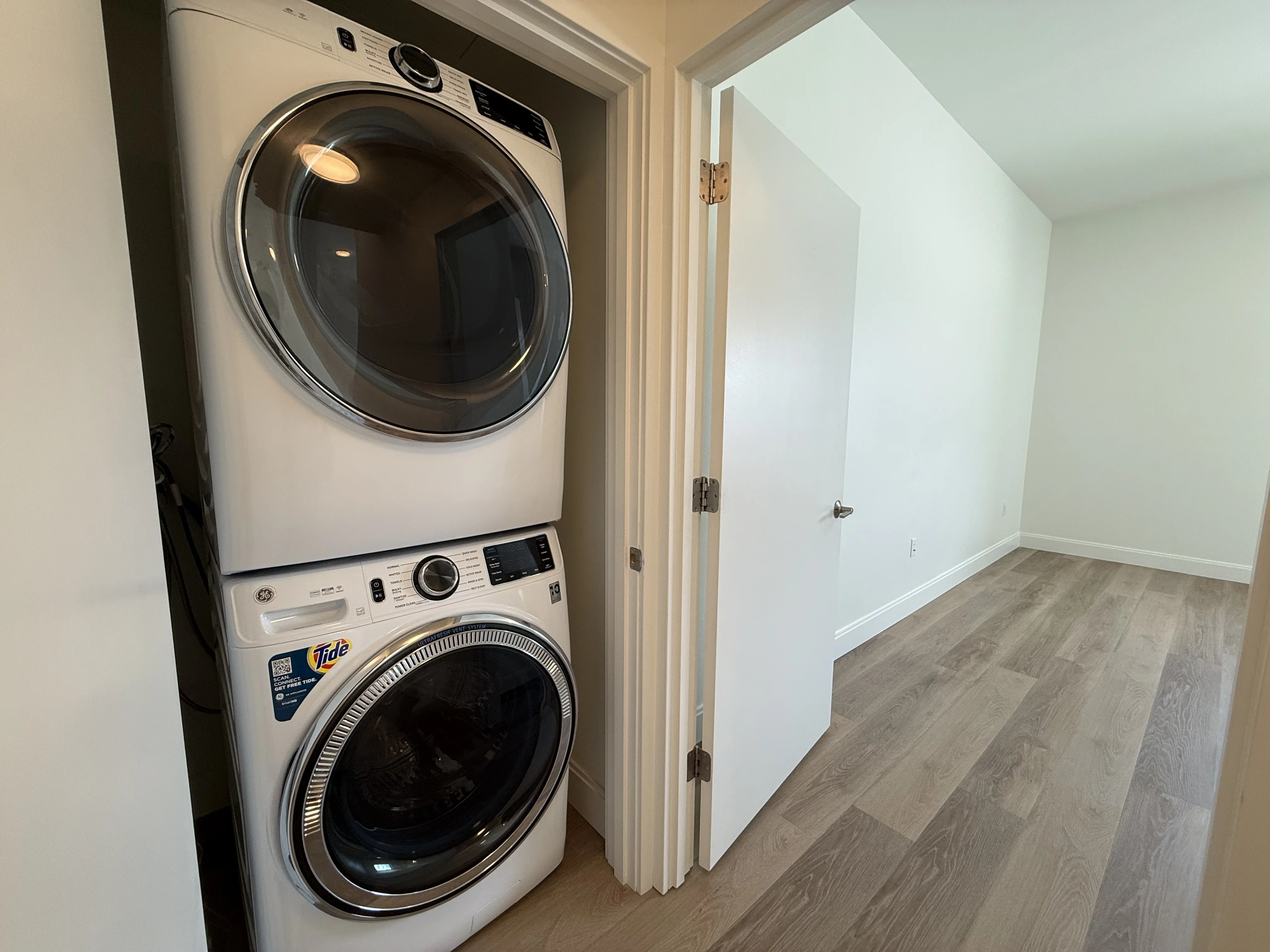 1079 Commonwealth Ave, Allston