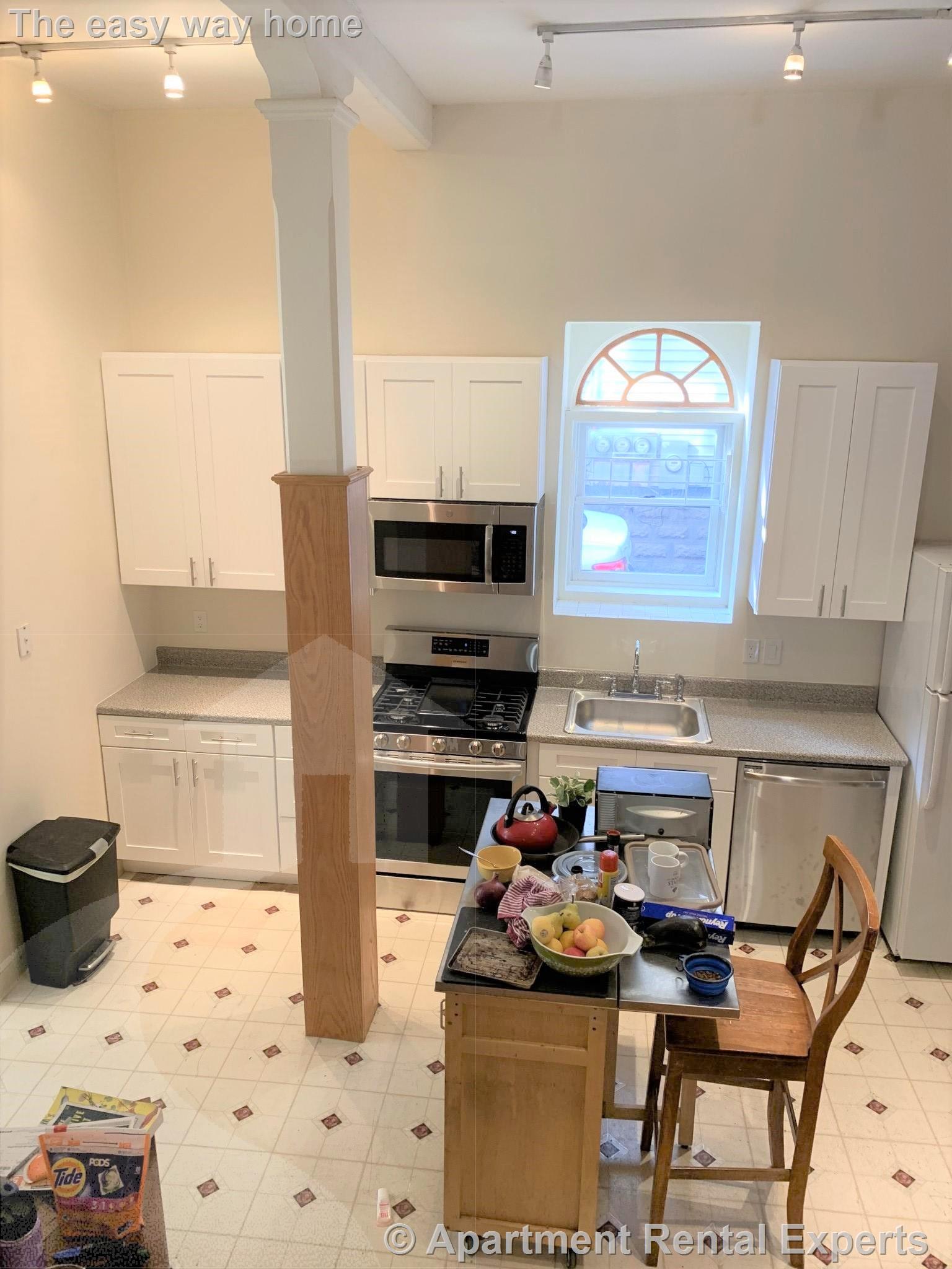 106 Central St, Winter Hill