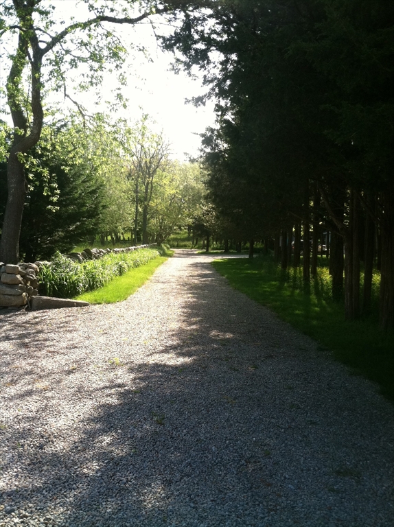 199-C Fisherville Ln, South Westport