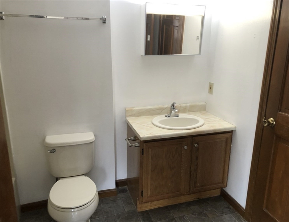 333 1st St Blvd, Lowell