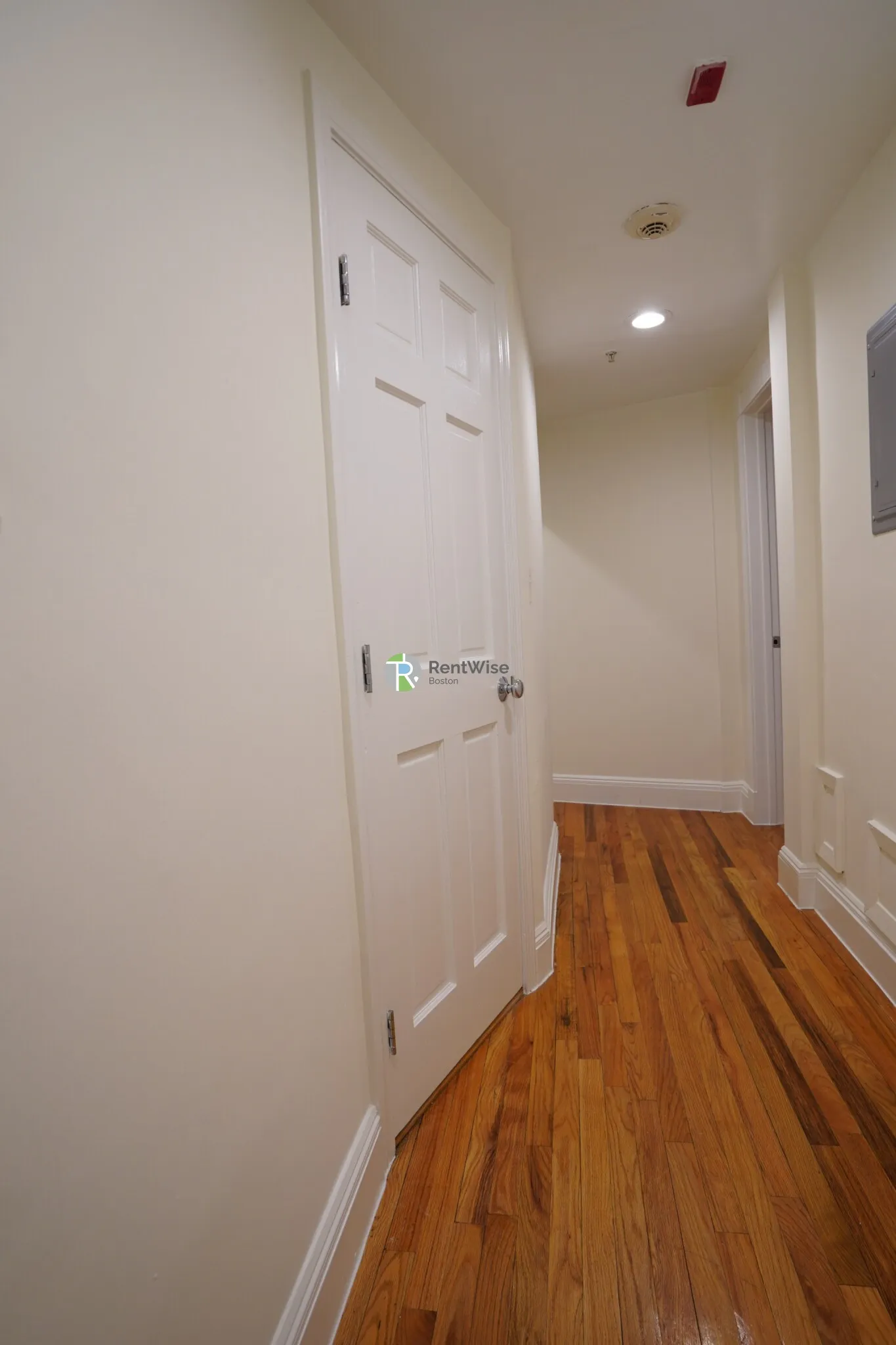 10 Brainerd Rd, Allston