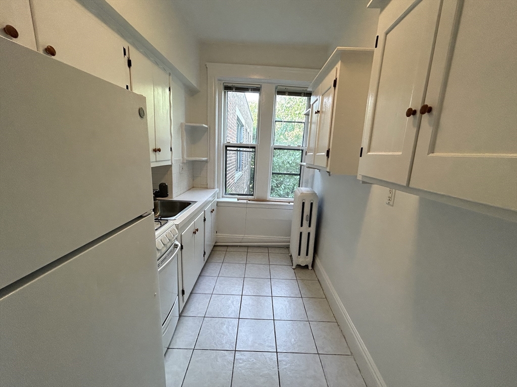 324 Chestnut Hill Ave, Brighton