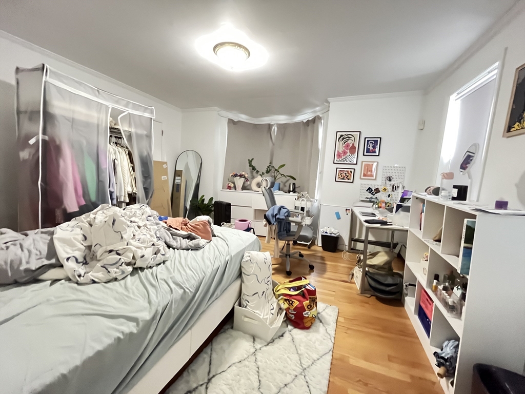 89 6th, East Cambridge