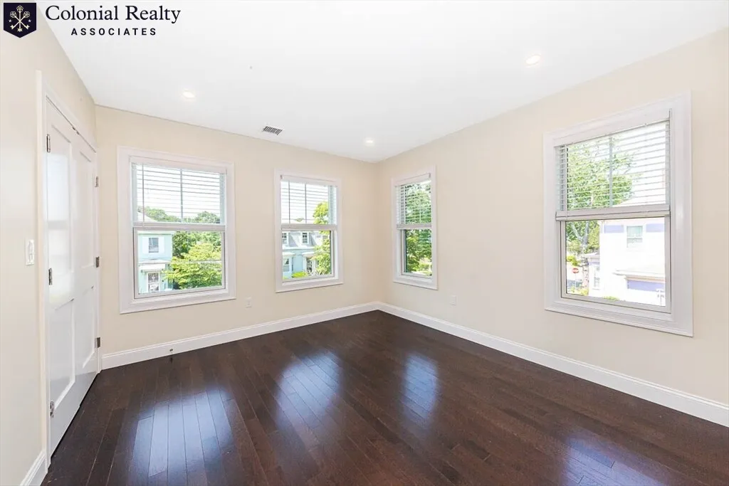 120 Jerome St, West Medford