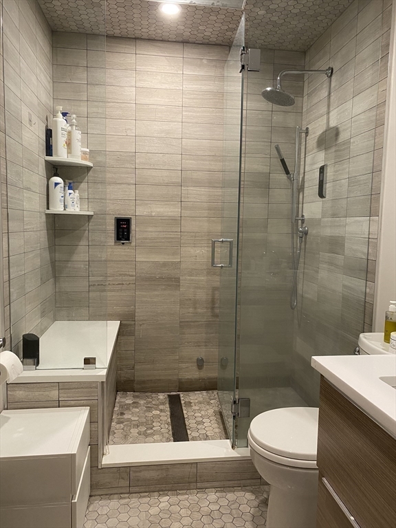 105 West 3rd St, South Boston