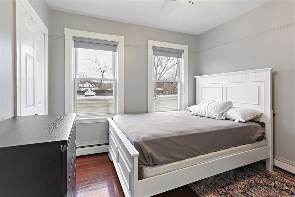 1283 Massachusetts Ave, Arlington Heights