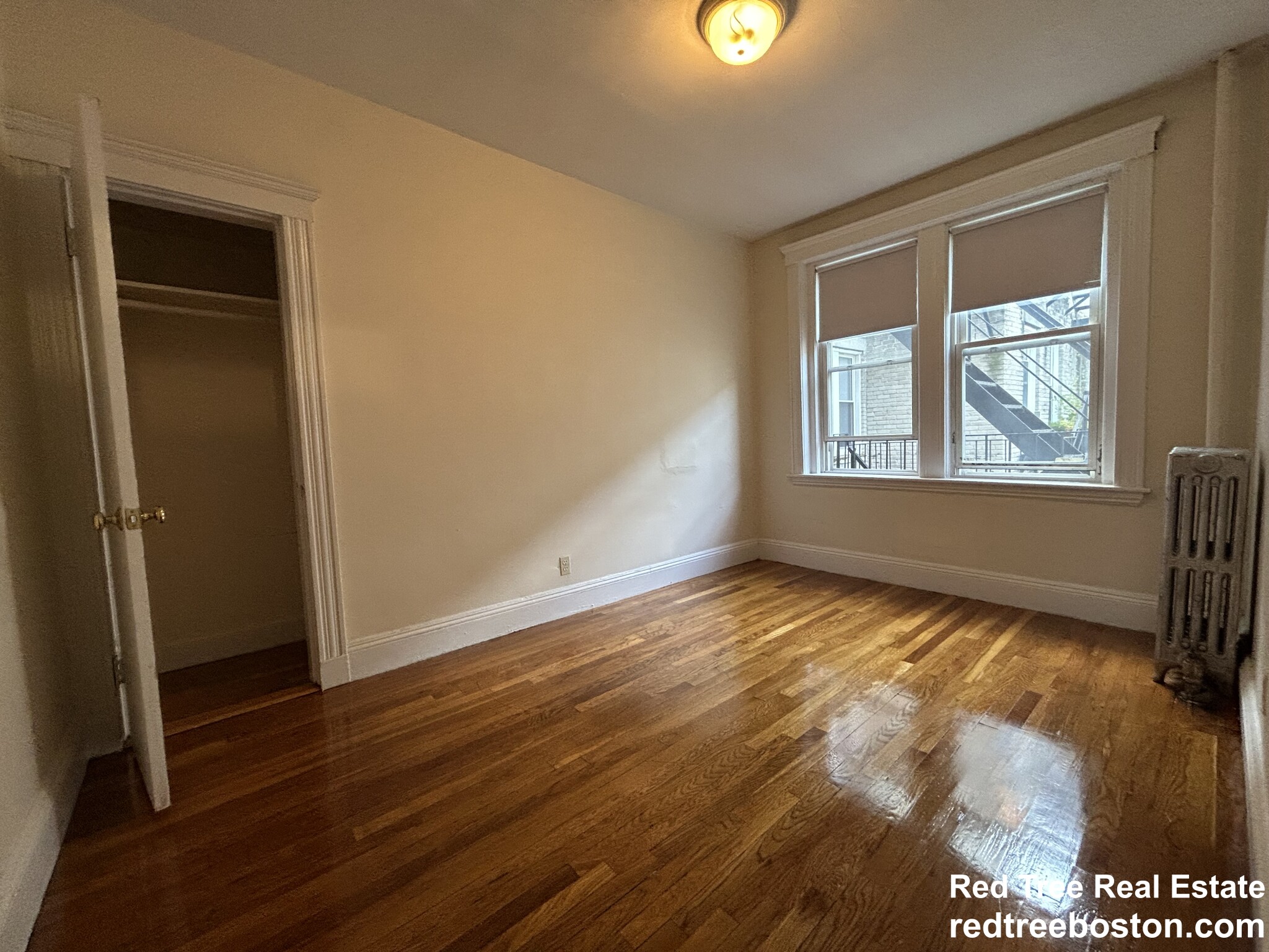 127 Washington St, Brighton