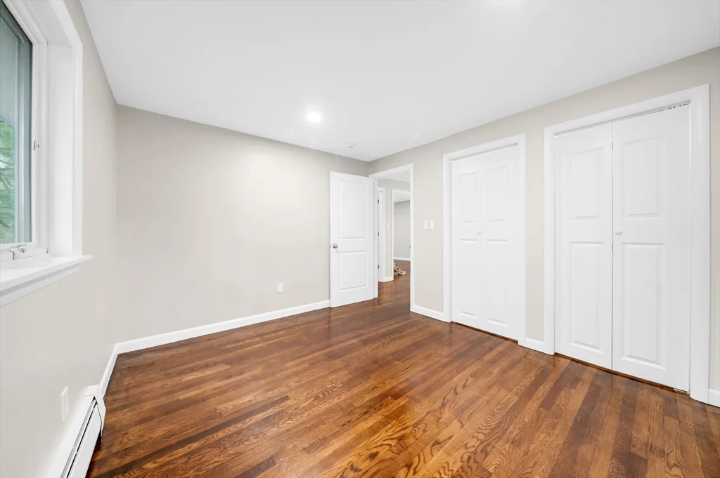 35 Peters St, North Andover