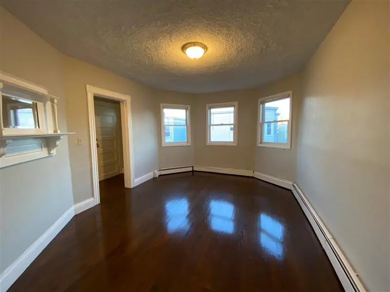 34 Speridakis Ter, Cambridgeport