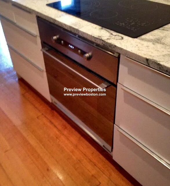 849 Beacon St, Fenway