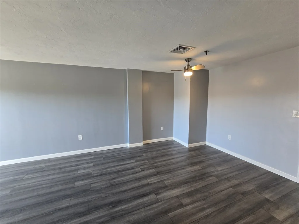 230 Willard St, Quincy